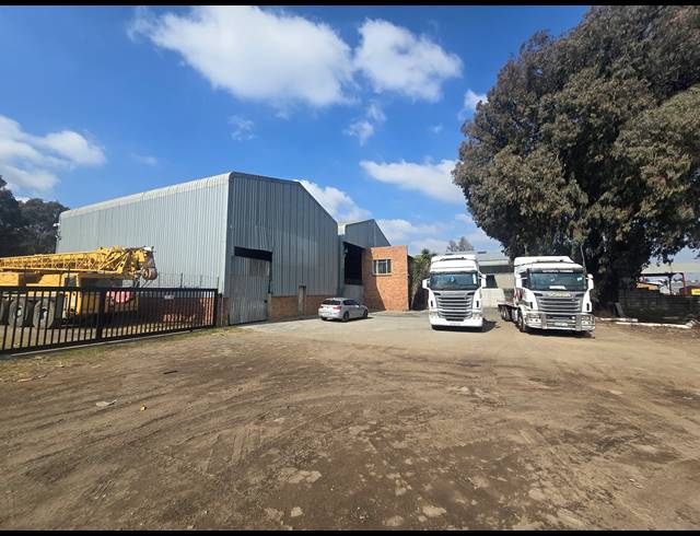 1,600M² WAREHOUSE TO LET IN ANDERBOLT